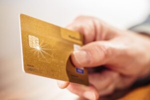 Konto mit virtueller Kreditkarte